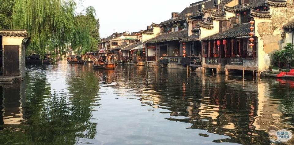 木地板和木纹砖怎么选？游戏画面
